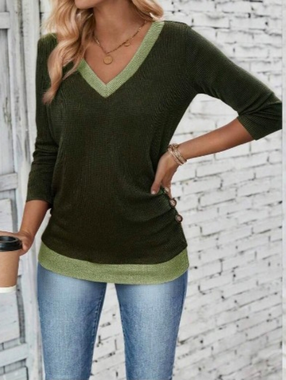 Gorgeous Green V-Neck Long Sleeve Contrast Trim Women's Top - NEW & SMALL
